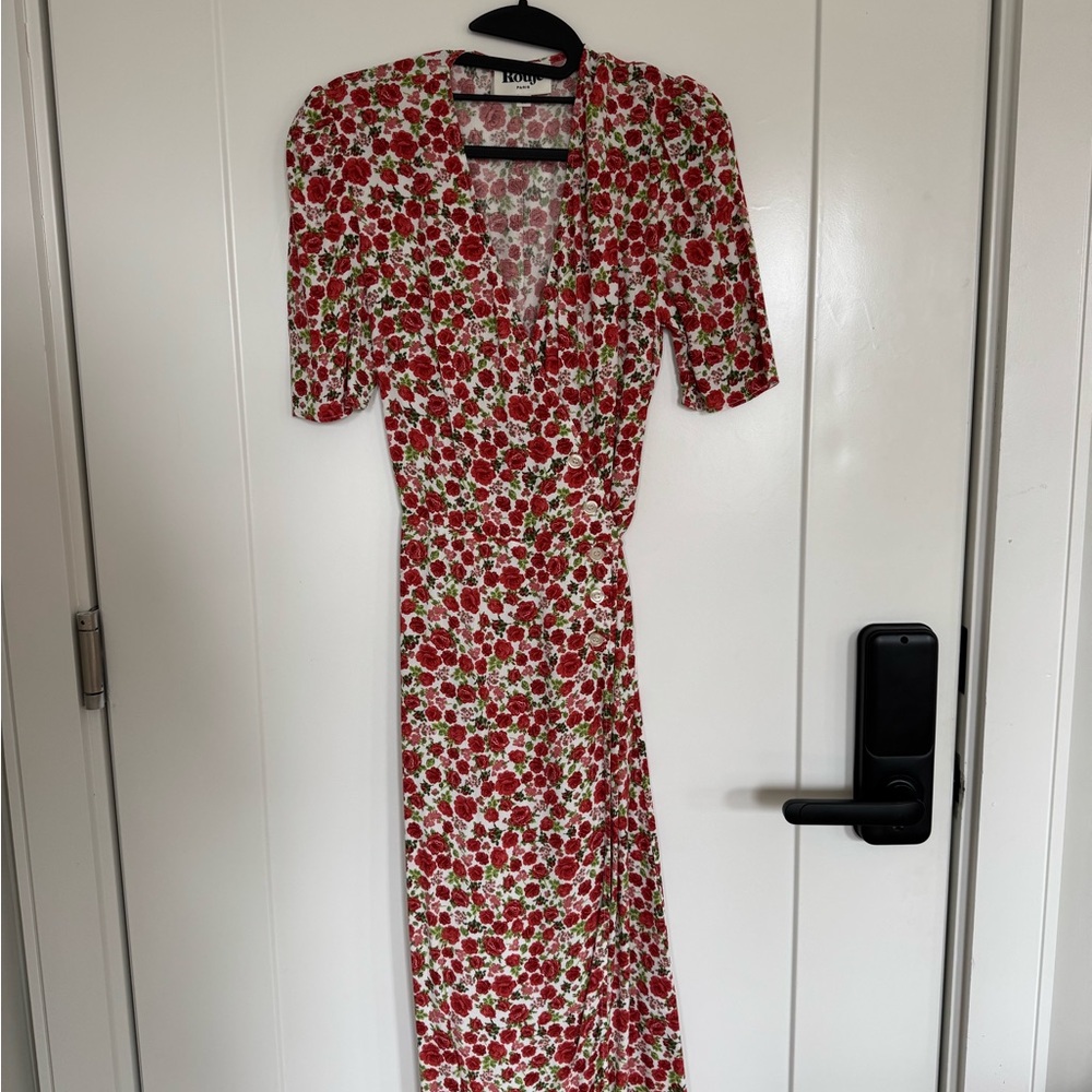 Rouje Gabin Ecru Roses in Size 38. US6. Excellent condition.